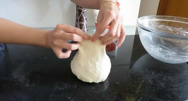 Zsemle készítéséhez készítse elő a tésztát