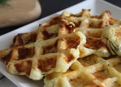 Cialde al formaggio con erbe cotte in un waffle - deliziosa colazione 🍪