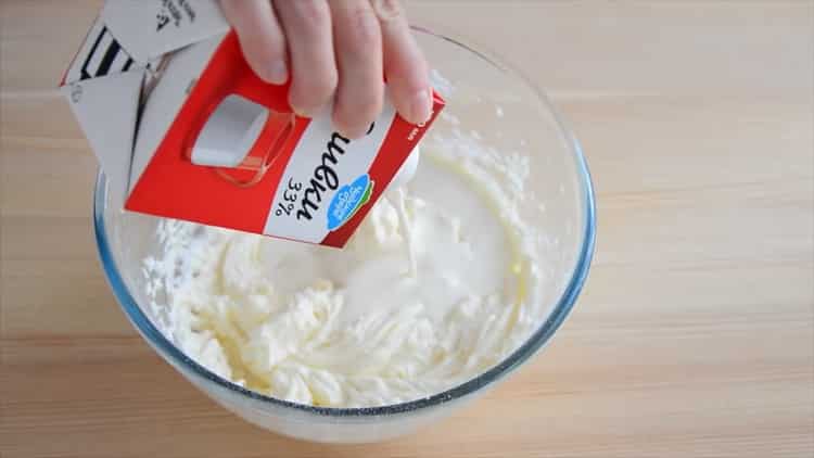 Per preparare la crema, prepara gli ingredienti