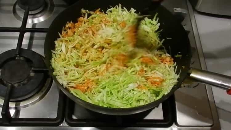 Προσθέστε λάχανο για να φτιάξετε λαζάνια