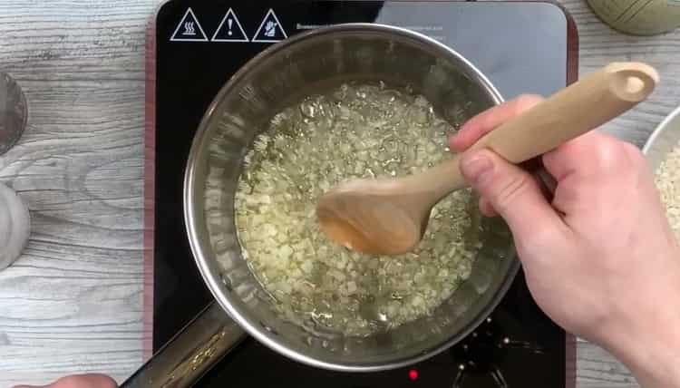 Garnelen-Risotto kochen