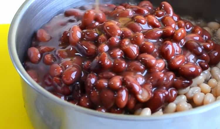 Pro přípravu salátu připravte fazole
