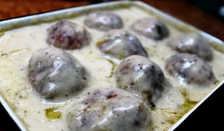 Ang sarsa para sa mga meatballs: isang recipe ng hakbang-hakbang na may mga larawan