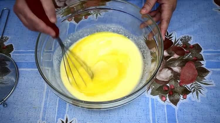 Fügen Sie Margarine hinzu, um Teig zu machen