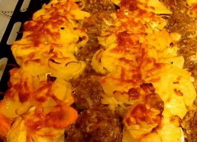 Wie man leckere Fleischbällchen mit Kartoffeln im Ofen kocht 🍲