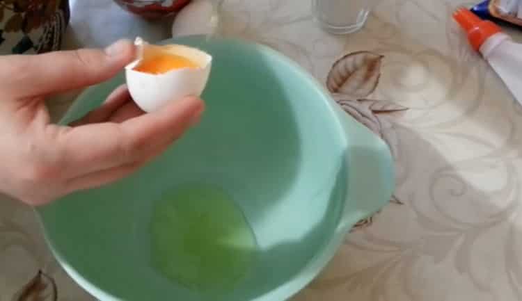 Ang mga meringues sa pagluluto na may isang simpleng recipe