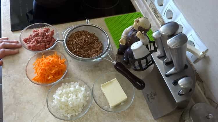 Πώς να μαγειρέψουν φαγόπυρο με κιμά