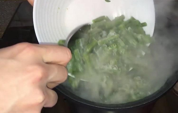 Cooking Bean Pod Salad