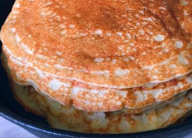 Wie man leckere Pfannkuchen mit Hirsebrei kocht cook