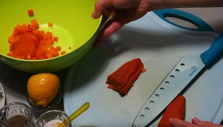 Noppaa keitetyt porkkanat.