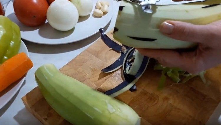 Zucchini-Auberginen-Schale.