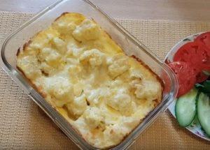 Zarter Blumenkohl im Ofen mit einem Ei: nach Rezept mit Schritt-für-Schritt-Fotos garen.