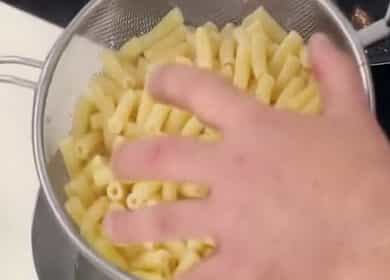 Kuinka keittää pasta pannulla 🍜