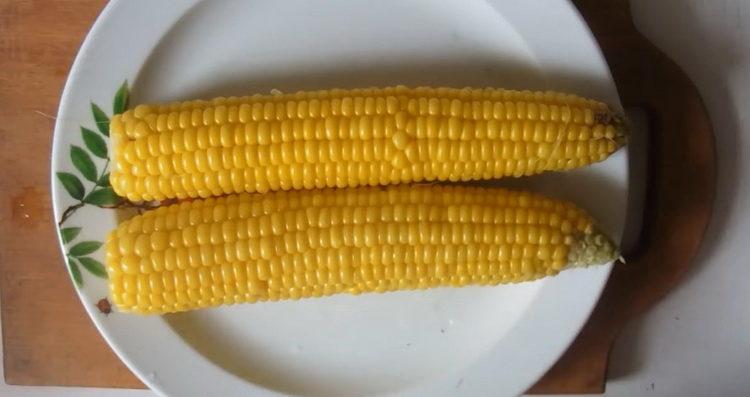 Hogyan kell főzni a kukoricát, hogy finom és ízletes legyen