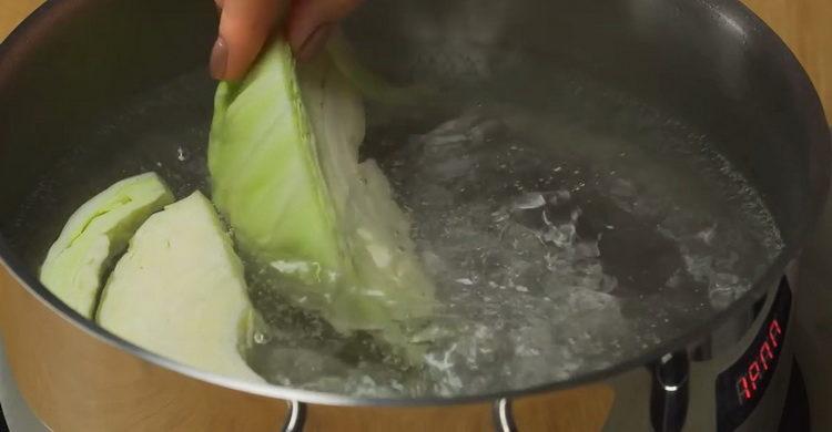 Για να μαγειρέψετε, βράστε λάχανο