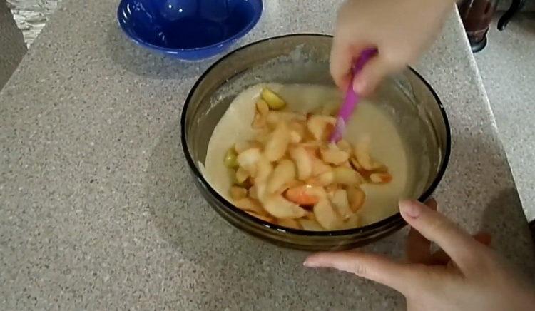 إضافة التفاح لطهي الطعام