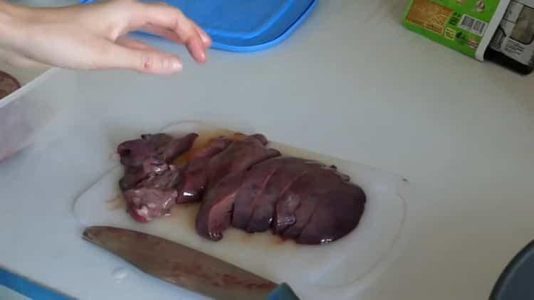 كيفية طبخ كبد الخنزير المقلي