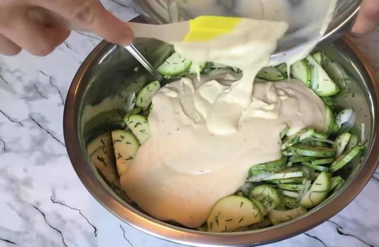 pour the fill into the vegetables