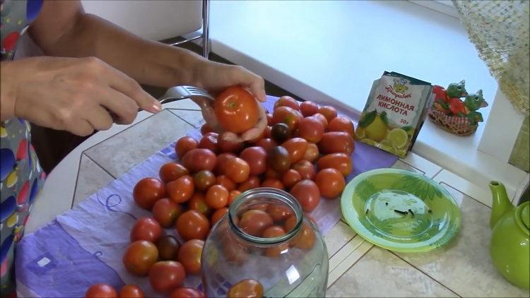 Tomaten vorbereiten