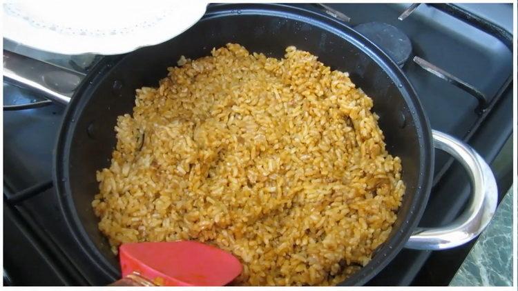 Ориз с хайвер от тиквички - постна рецепта