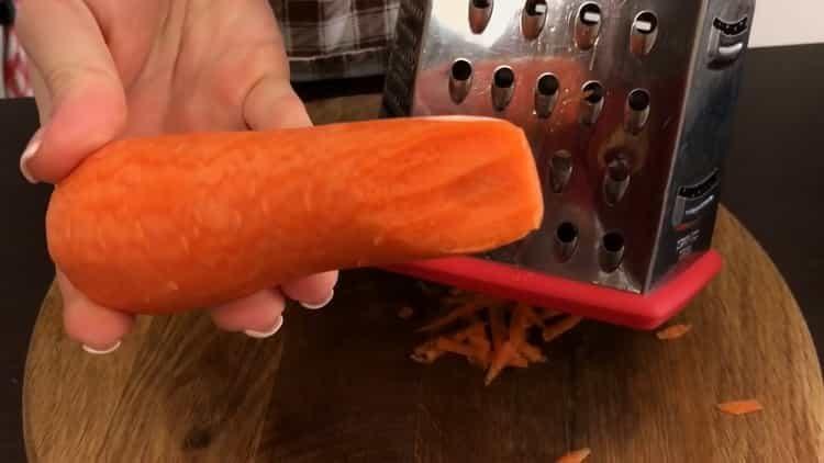 Raasta porkkanat ruoanlaittoon