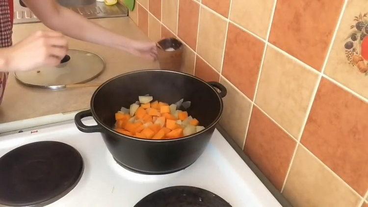 Προσθέστε κολοκύθα για να μαγειρέψετε