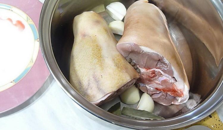 Рецепта за готвене от желязо от свински шал