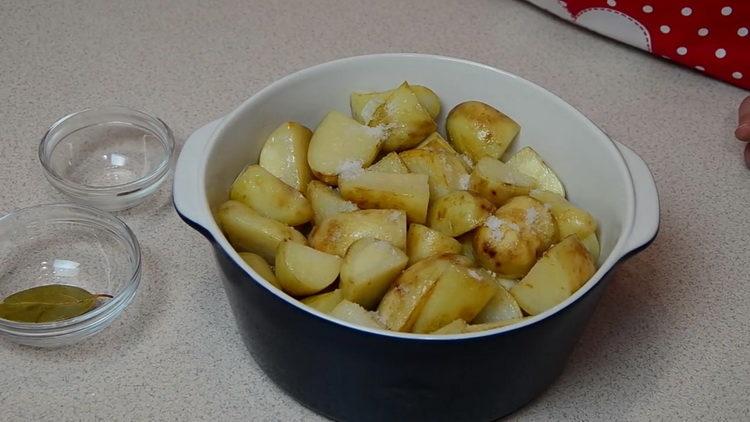 солени картофи