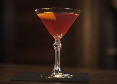 Der berühmte Cosmopolitan Cocktail - zu Hause