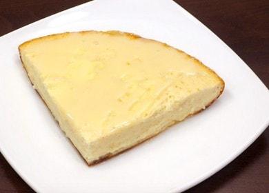 Νόστιμο κατσαρόλα τυρί cottage  σε μια αργή κουζίνα