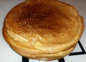 la più deliziosa ricetta per pancake al latte con buchi