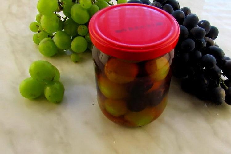 Мариновано грозде за зимата според стъпка по стъпка рецепта със снимки