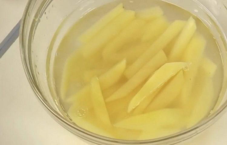 накиснете картофи