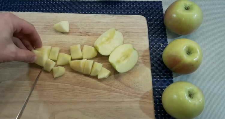 obuolius supjaustykite griežinėliais