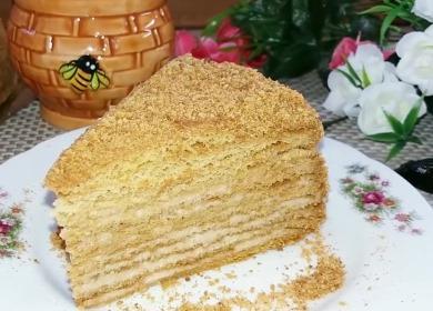 Невероятно вкусна торта с мед