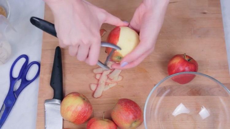 sbucciare le mele