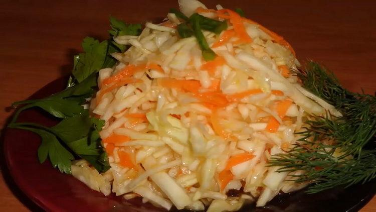 Τραγανό και απίστευτα καθημερινό λάχανο - μια απλή συνταγή