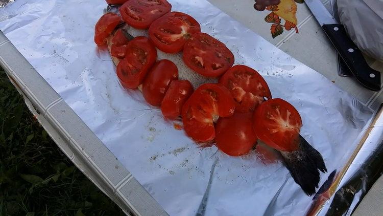nakrájejte rajčata