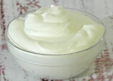 Hindi kapani-paniwalang pinong cream cheese  sa cream