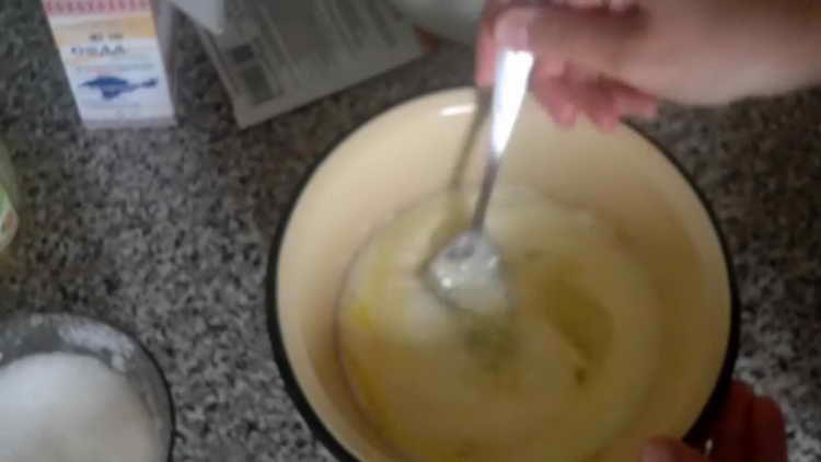 Butter zu Joghurt geben