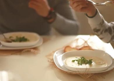 Fragrante e deliziosa soup zuppa di crema - una ricetta semplice